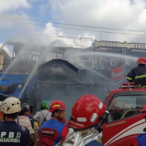 Kebakaran di Jalan AW. Syahranie