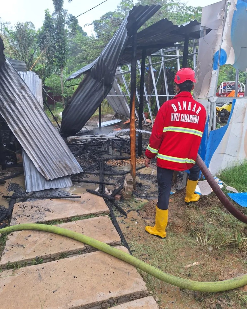 Kebakaran di Jalan P. Suryanata
