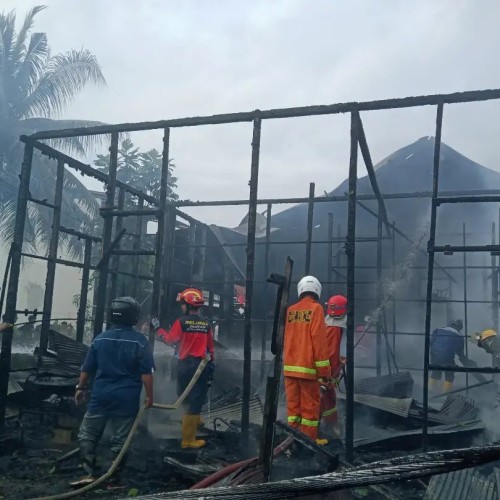 Kebakaran di Jalan Revolusi 2