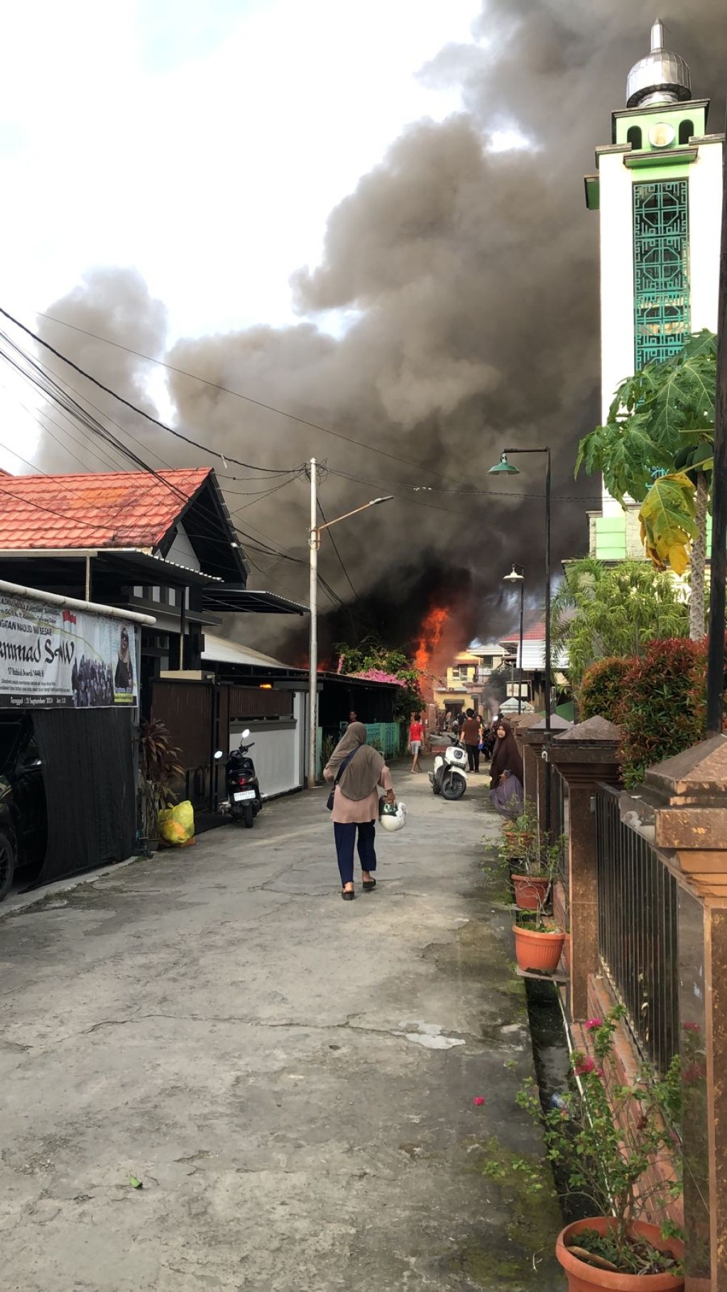 Kebakaran di Jalan Gatot Subroto