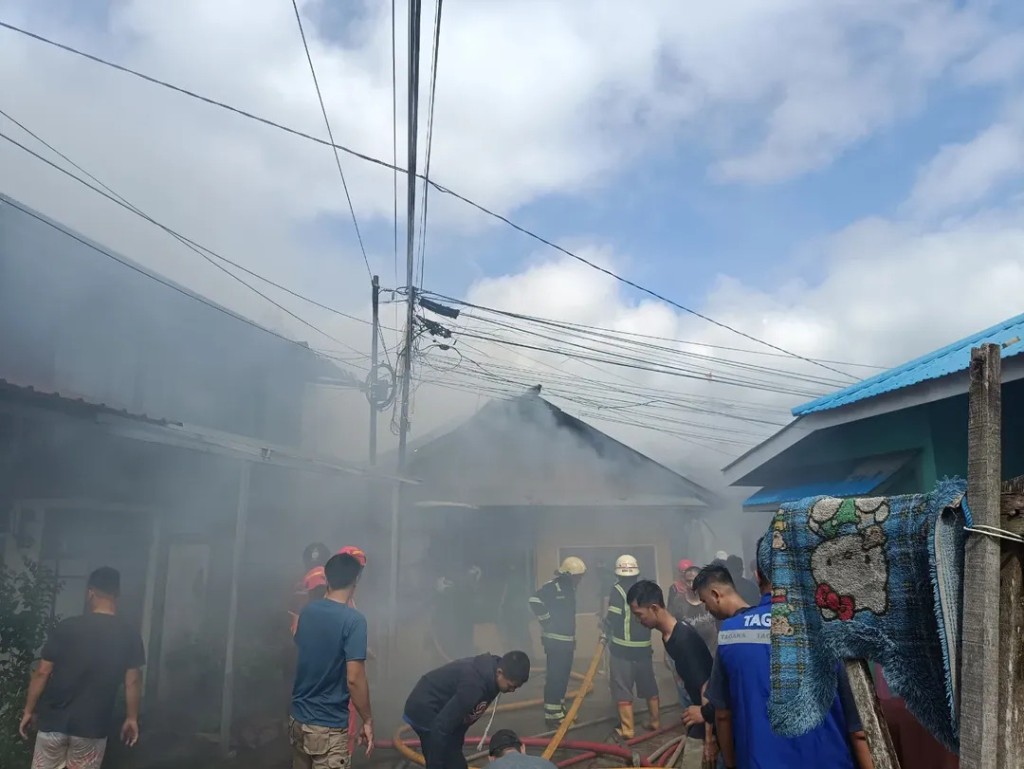 Kebakaran di Jalan Ulin
