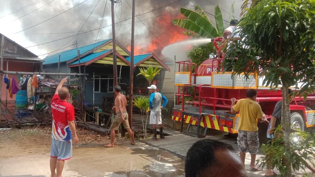 Kebakaran Pemukiman di Jl. Pelabuhan Lama Palaran